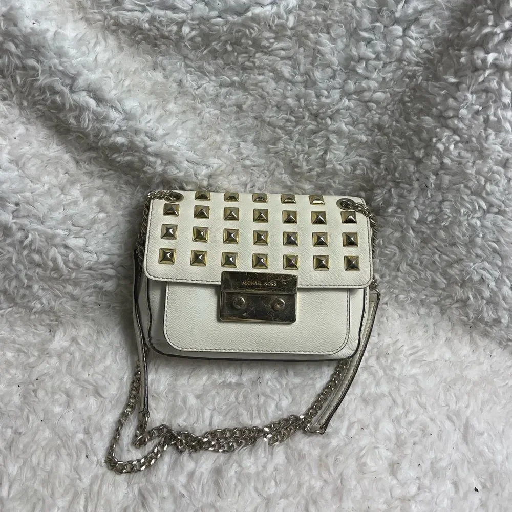 Michael Kors leather off white studded sloan shoulder bag gold tone Hard…